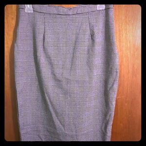 Black and white plaid skirt jumper